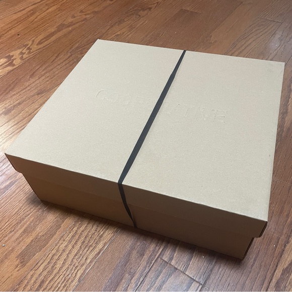 UO exclusive Cooperative Tania buckled boot - Picture 4 of 10